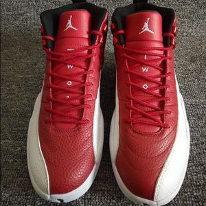 Jordan Retro 12